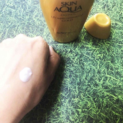 スーパーモイスチャージェルゴールド/スキンアクア/日焼け止めジェルを使ったクチコミ(2枚目)