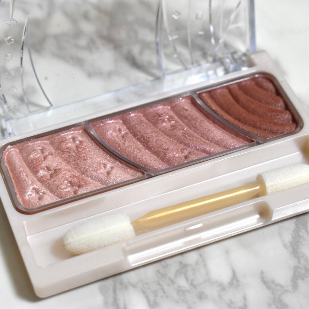 トーンアップアイシャドウ/CEZANNE/アイシャドウパレットを使ったクチコミ(4枚目)