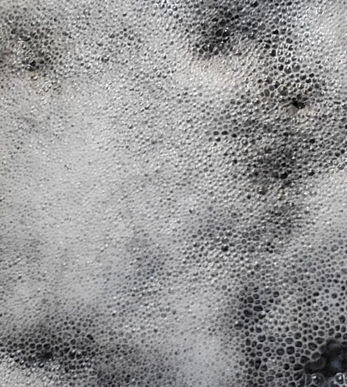 ブライトニング バブルトックス セラムマスク/MEDIHEAL/シートマスク・パックを使ったクチコミ（2枚目）