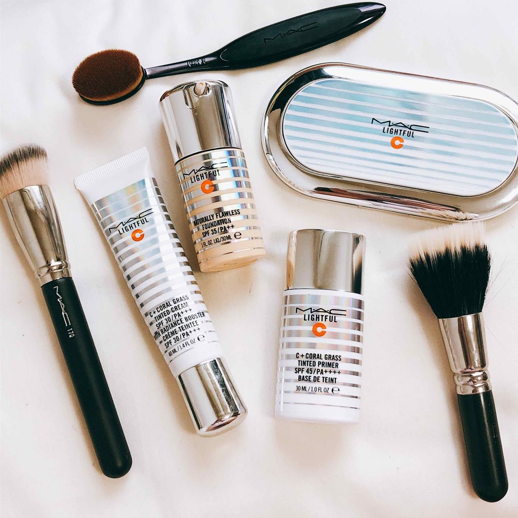 ライトフル C+ SPF 30 ファンデーション/M・A・C/パウダーファンデーションを使ったクチコミ(1枚目)