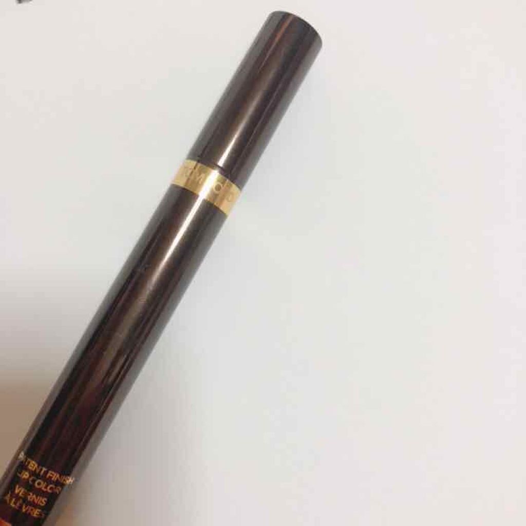 TOM FORD
パテント フィニッシュ リップ カラー
03 ラバジュール
(6000円(税抜))

( 'Θ' )テクスチャー
ぺたっとしています！
またラメなどは入ってません。

( 'Θ' )使用方法(?)
下をカチカチっと押して色