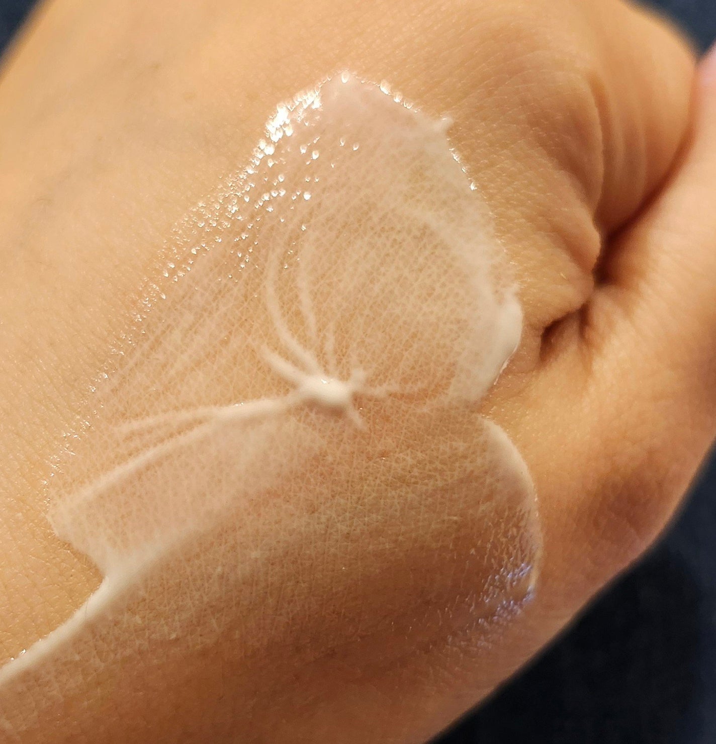 サンカットR マルチビタミンUV エッセンス/サンカット®/日焼け止めクリームを使ったクチコミ(2枚目)