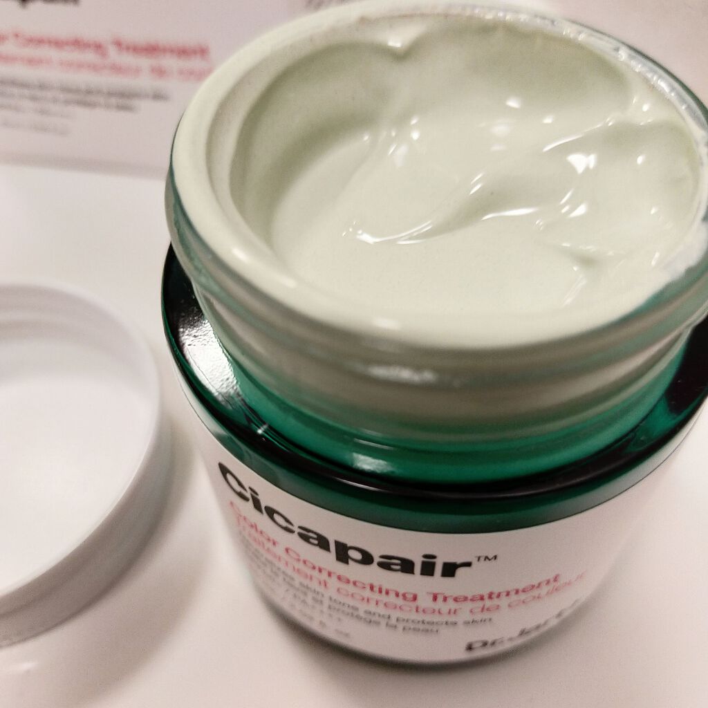 シカペア カラーコレクティング トリートメントクリーム SPF22・PA++/Dr.Jart＋/フェイスクリームを使ったクチコミ（2枚目）