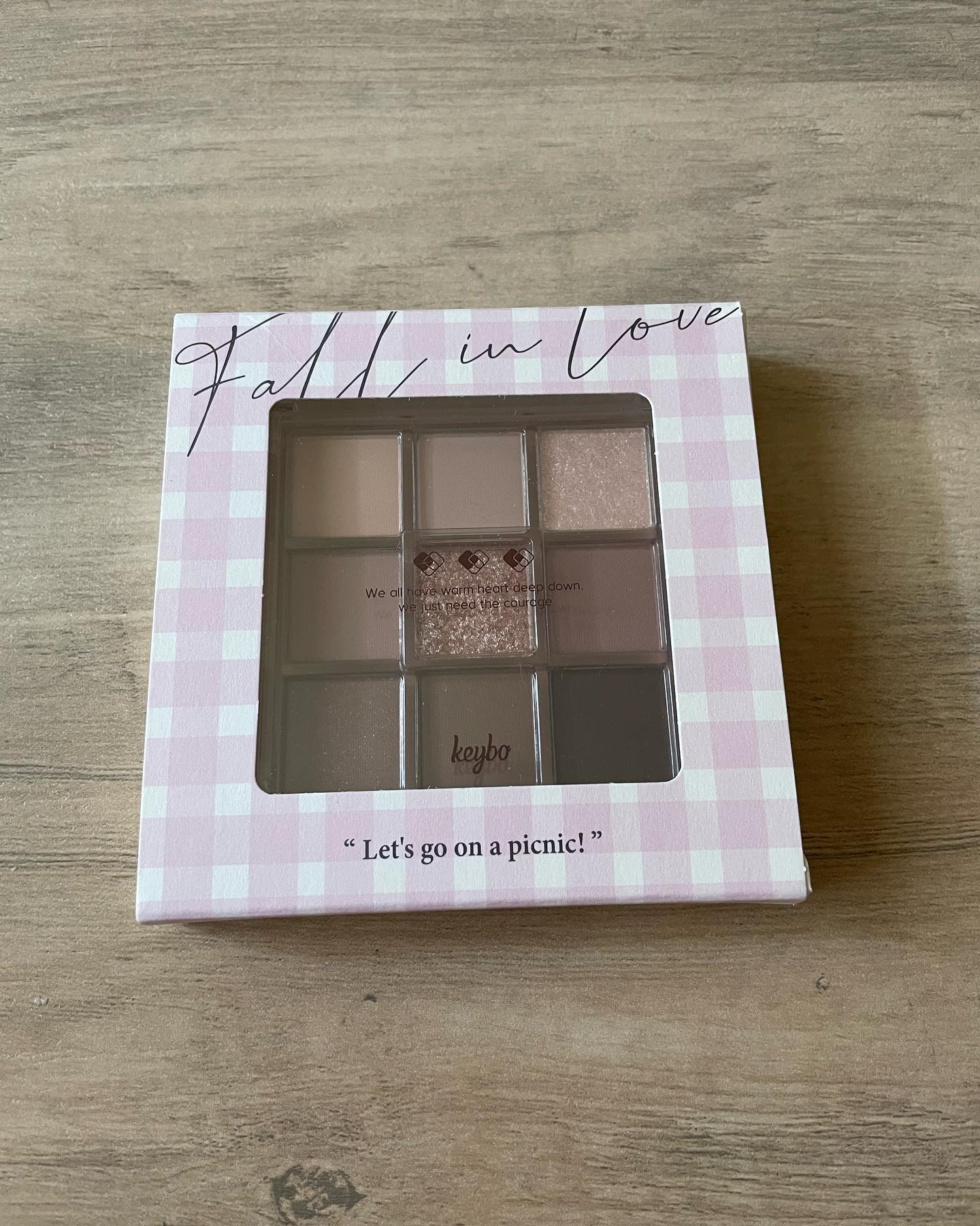 KEYBO FALL IN LOVE SHADOW PALETTE/keybo/アイシャドウパレットを使ったクチコミ（2枚目）