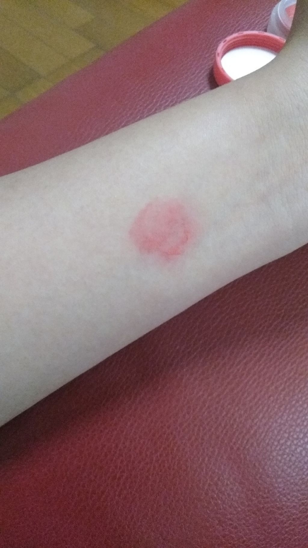 スフレチーク Souffle/DAISO/ジェル・クリームチークを使ったクチコミ（3枚目）