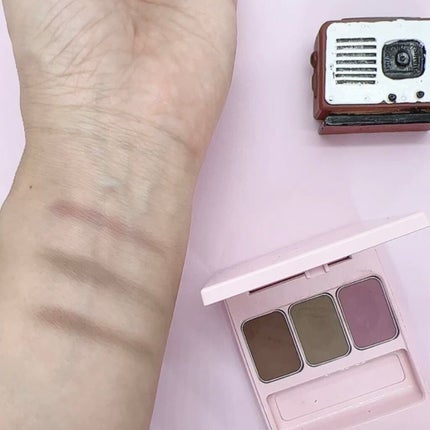 フーミー アイブロウパウダー/WHOMEE/パウダーアイブロウを使ったクチコミ(4枚目)