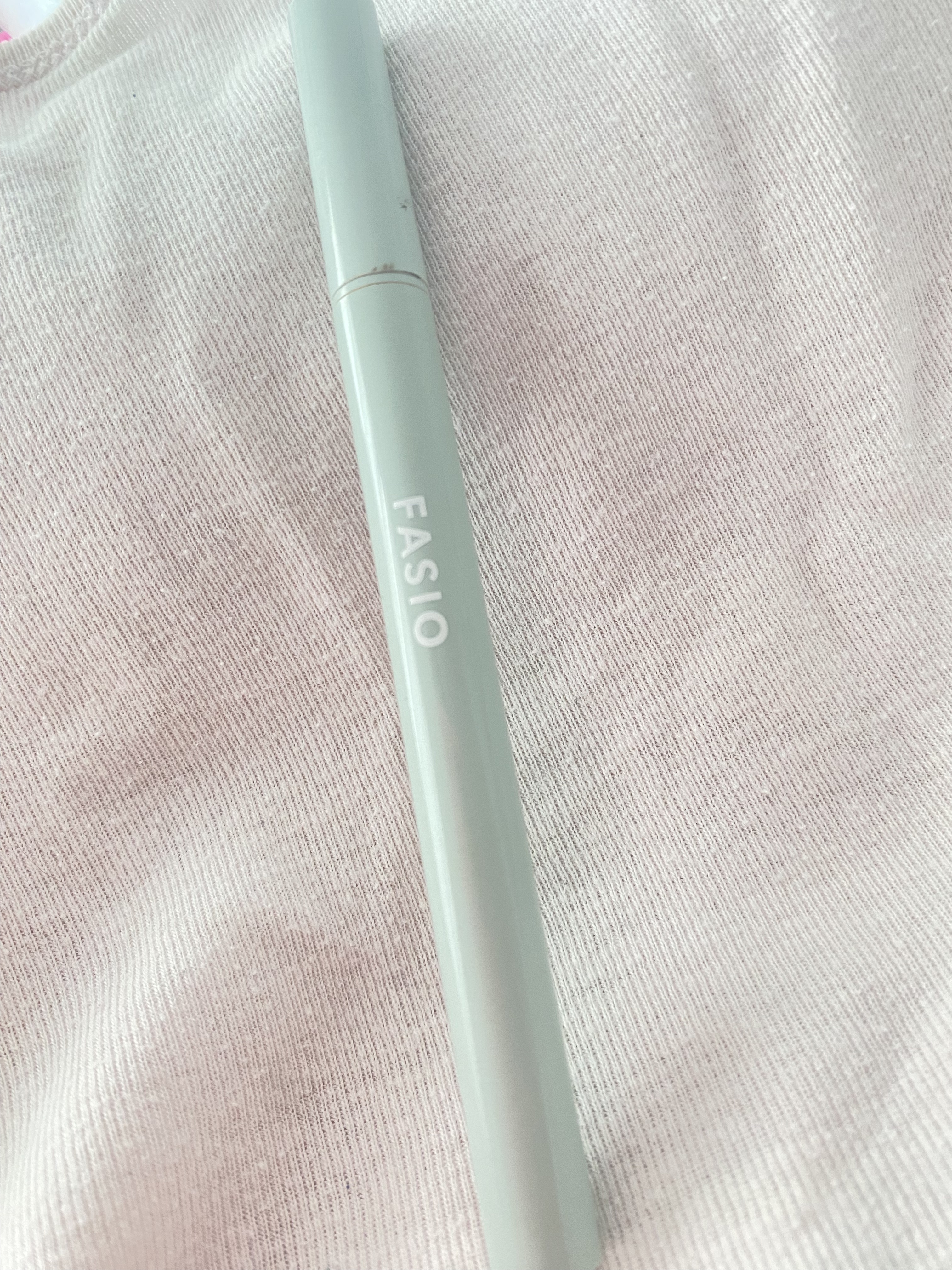 リキッド アイライナー 02 ブラウン/FASIO/リキッドアイライナーを使ったクチコミ（1枚目）