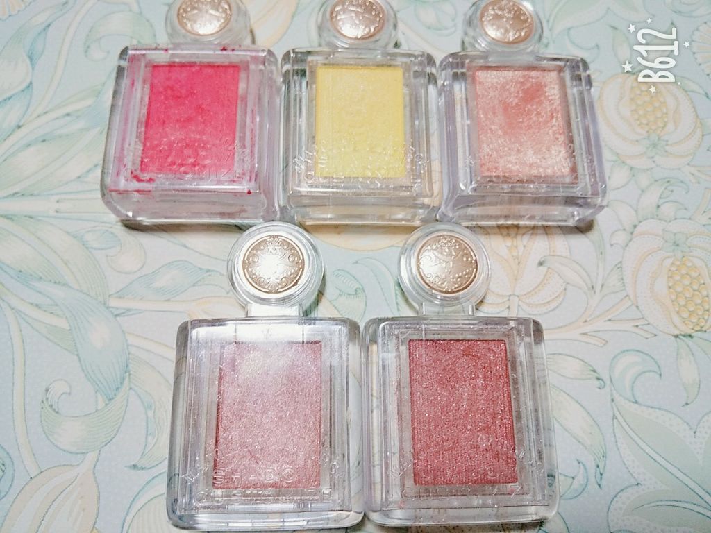 シャドーカスタマイズ/MAJOLICA MAJORCA/単色アイシャドウを使ったクチコミ(1枚目)