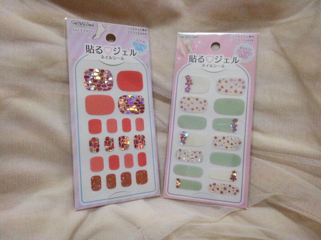貼るジェルネイル/セリア/ネイルシールを使ったクチコミ(2枚目)