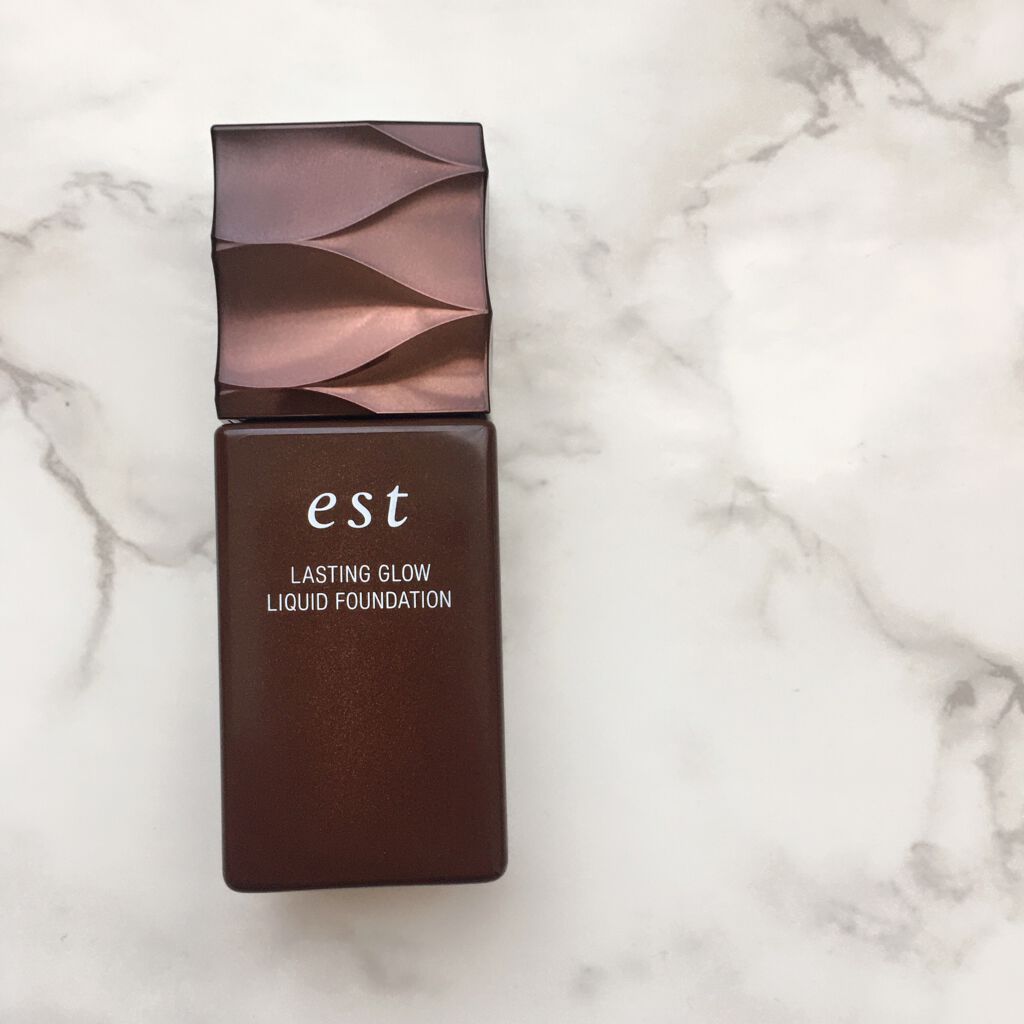 ラスティング グロウ リキッドファンデーション/est/リキッドファンデーションを使ったクチコミ（2枚目）