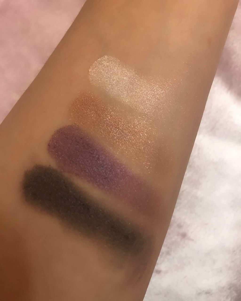 ロイヤルヴィンテージ アイズ/リンメル ロンドン/アイシャドウパレットを使ったクチコミ（2枚目）