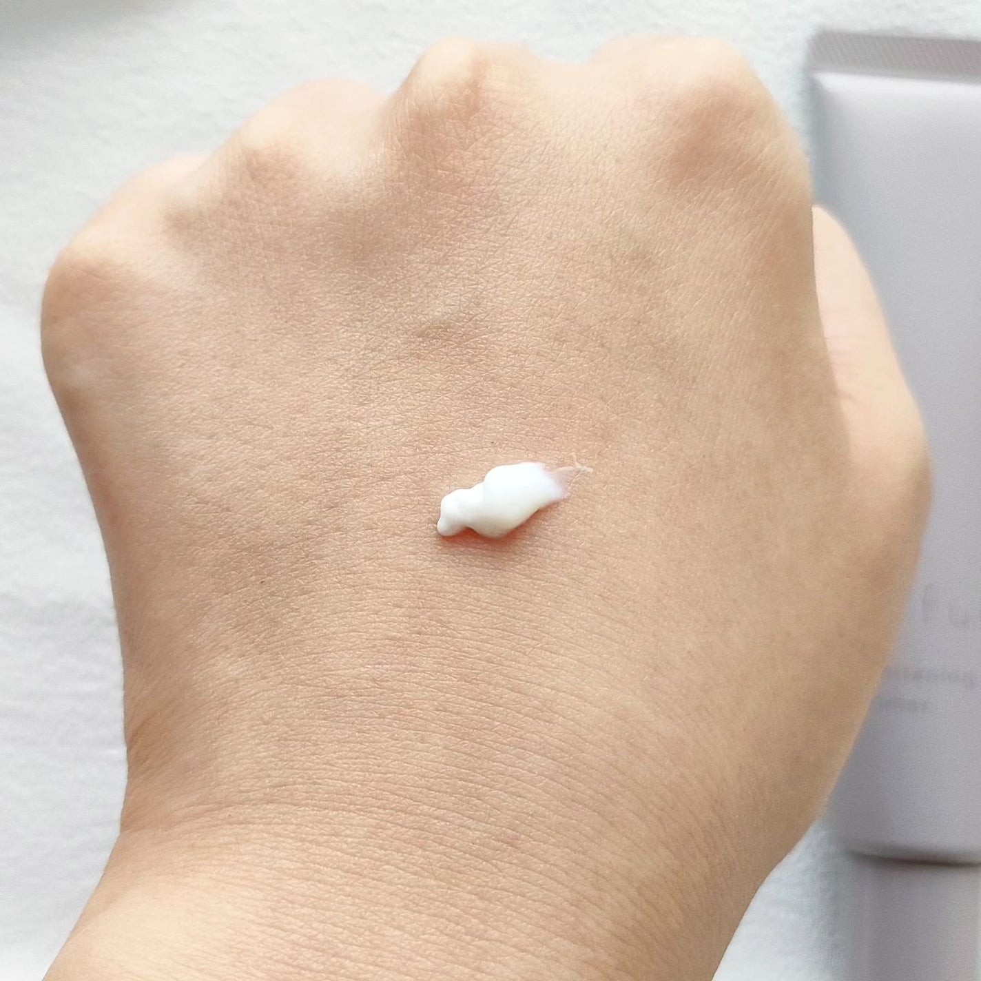 ホワイトニングヴェールプライマー/rafuna/化粧下地を使ったクチコミ(3枚目)