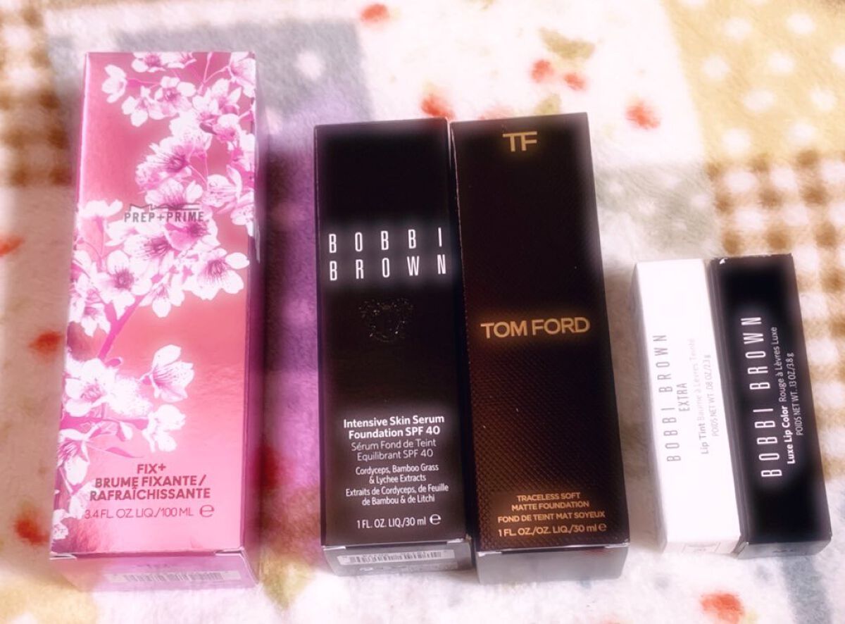 トレースレス パーフェクティング ファンデーション SPF 15/TOM FORD BEAUTY/リキッドファンデーションを使ったクチコミ(1枚目)