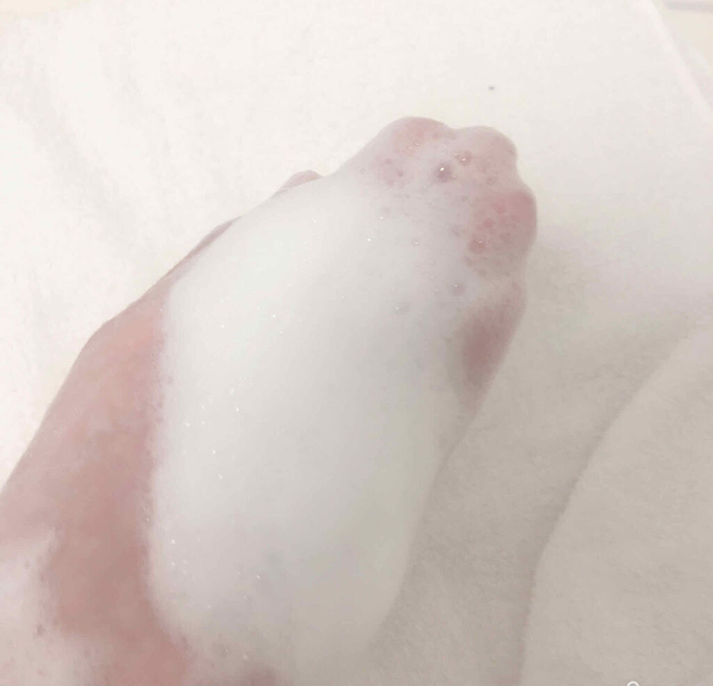 アミノメイソン ディープモイスト ホイップクリーム シャンプー/ミルククリーム ヘアトリートメント/アミノメイソン/市販シャンプーを使ったクチコミ（3枚目）