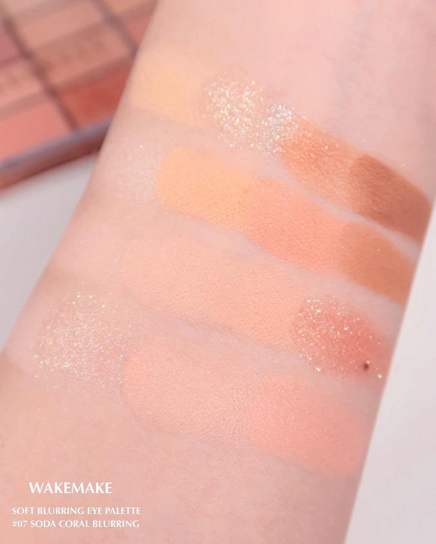 ソフトブラーリングアイパレット/wakemake/アイシャドウパレットを使ったクチコミ(3枚目)