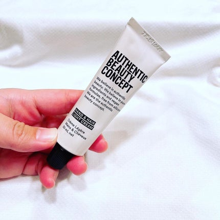 ハンド&ヘア ライトセラム/AUTHENTIC BEAUTY CONCEPT/ハンドクリームを使ったクチコミ(2枚目)