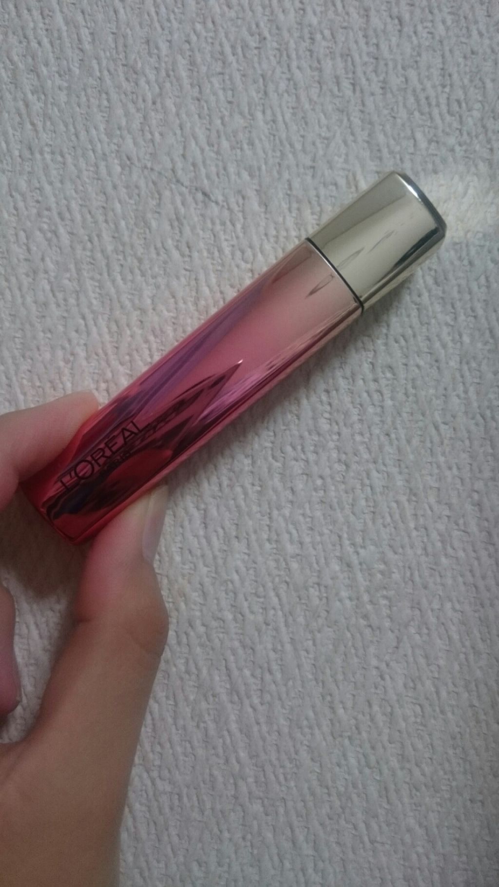 ユイルカレス/ロレアル パリ/リップグロスを使ったクチコミ(2枚目)