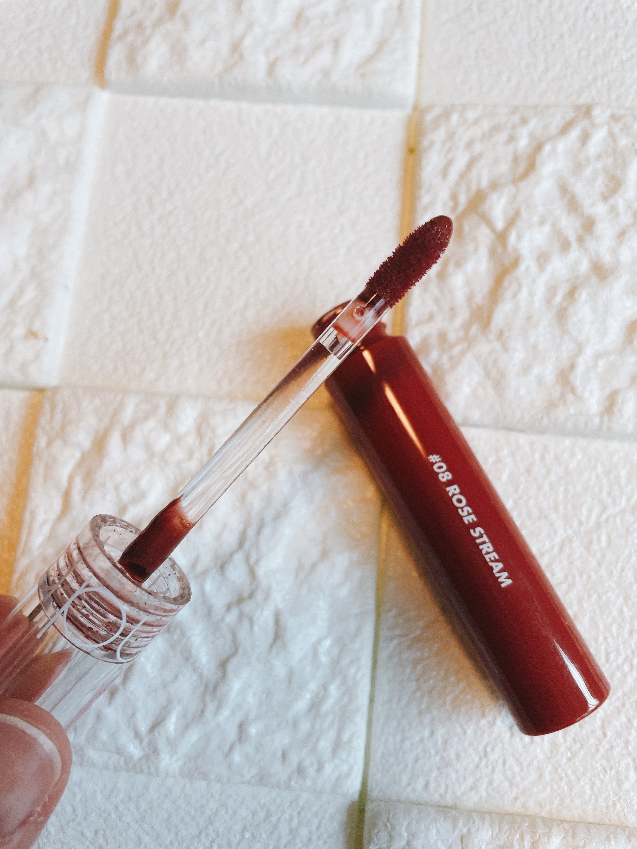 rom&nd グラスティングウォーターティントのクチコミ「おはようございます。
今日はrom&nd　グラスティングウォーターティント
のご紹介です。

.....」（3枚目）