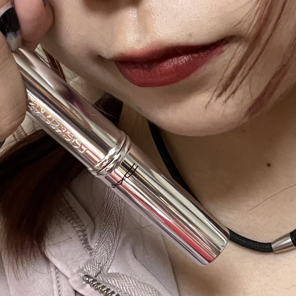 ロックドキス リップスティック/M・A・C/口紅を使ったクチコミ（2枚目）