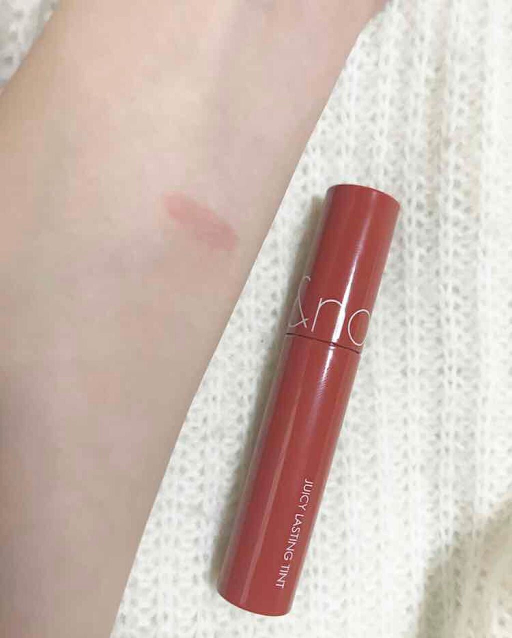 ジューシーラスティングティント/rom&nd/リップティントを使ったクチコミ(3枚目)