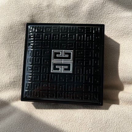 プリズム・リーブル・スキンケアリング・グロウ・クッション/GIVENCHY/クッションファンデーションを使ったクチコミ(3枚目)