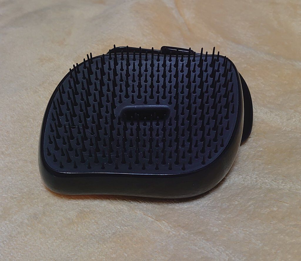 コンパクトスタイラー ローズゴールド/TANGLE TEEZER/ヘアブラシを使ったクチコミ（3枚目）