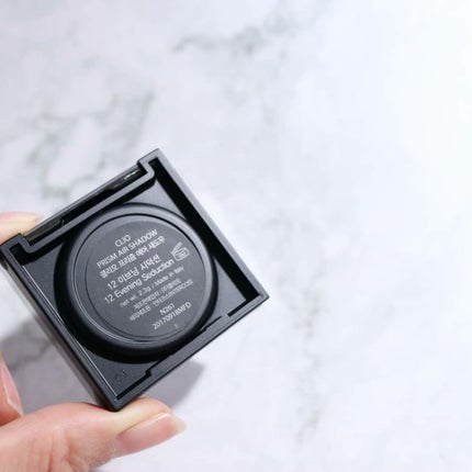 プリズム エアー シャドウ/CLIO/単色アイシャドウを使ったクチコミ(2枚目)