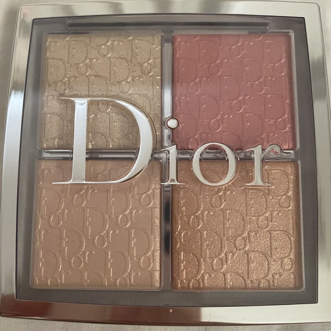 ディオール バックステージ フェイス グロウ パレット/Dior/ハイライトを使ったクチコミ（1枚目）