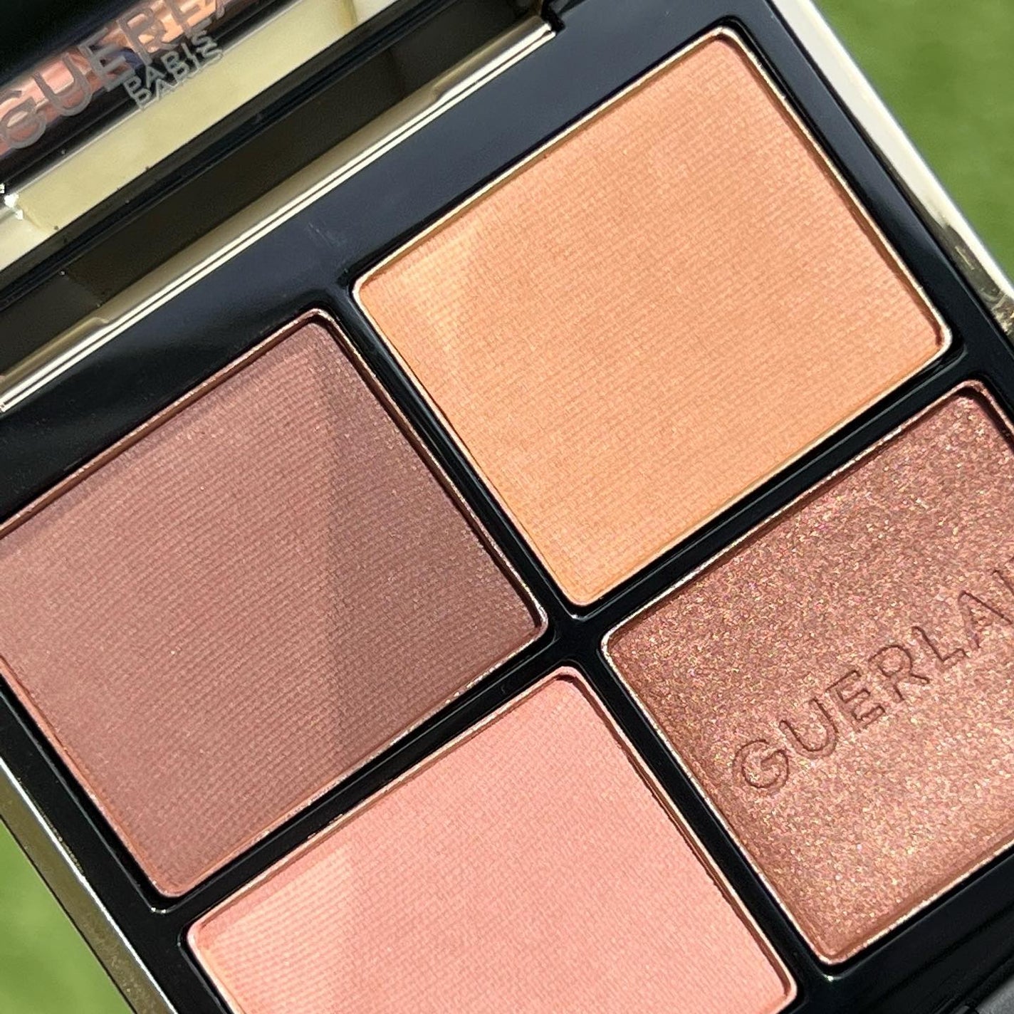 オンブル ジェ/GUERLAIN/アイシャドウパレットを使ったクチコミ(2枚目)