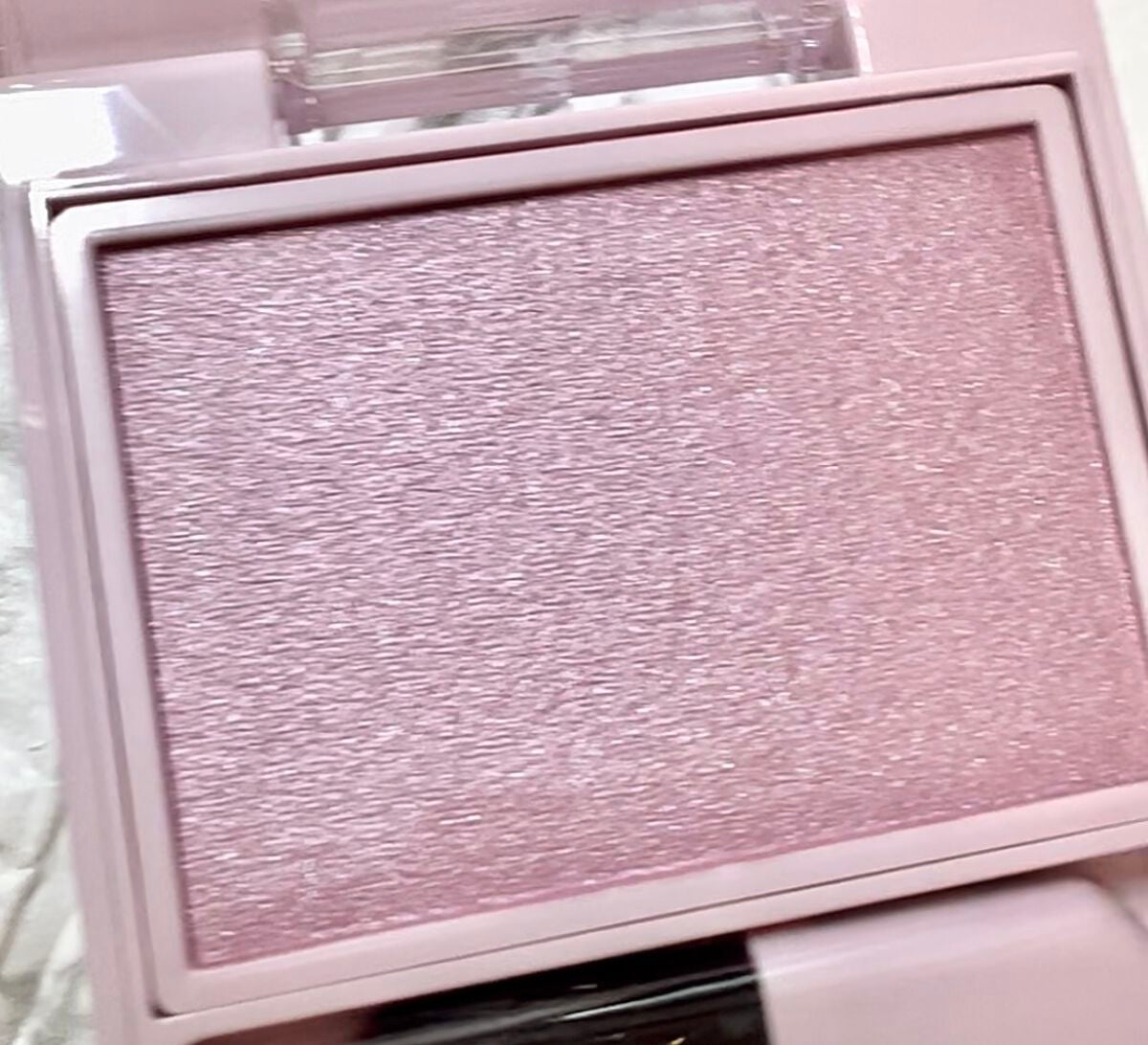 パウダーブラッシュ/DAISY DOLL by MARY QUANT/パウダーチークを使ったクチコミ(2枚目)