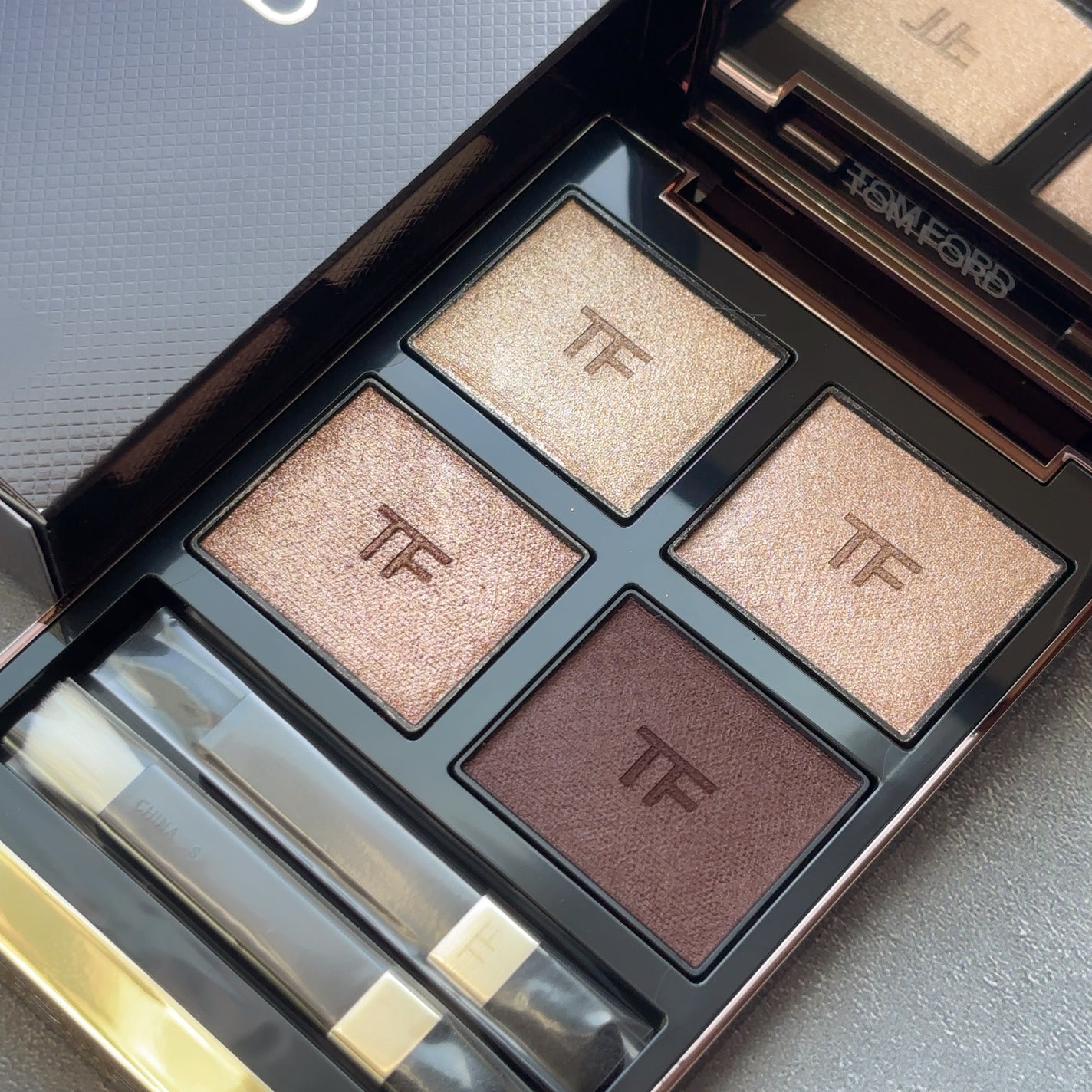 アイ カラー クォード/TOM FORD BEAUTY/アイシャドウパレットを使ったクチコミ(2枚目)