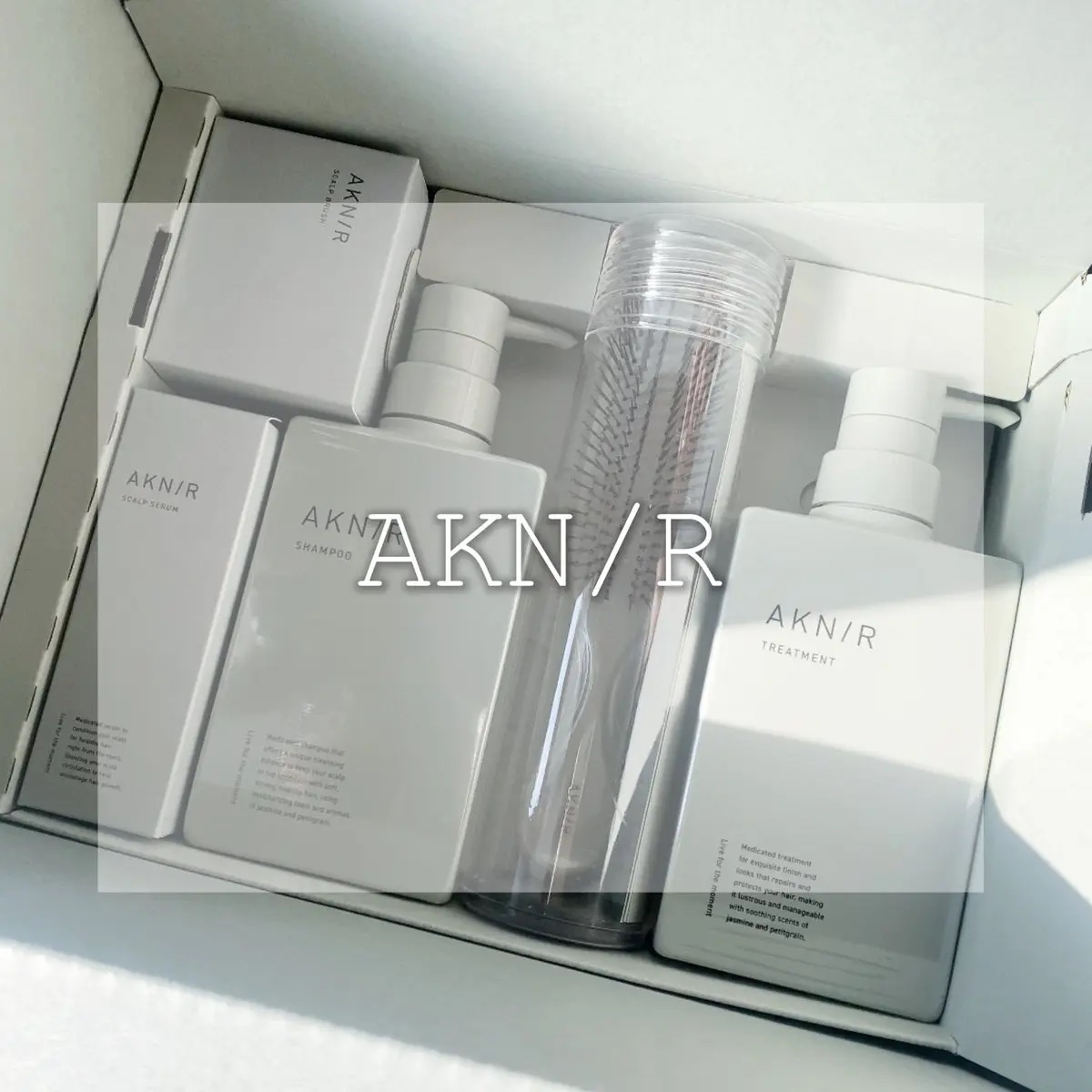 AKNIR 薬用ヘアシャンプー＆トリートメントのクチコミ「モデルの梨花さんがブランドファウンダーを務めるAKNIR(アクニー)のAKNIRパーフェクトセ.....」（1枚目）