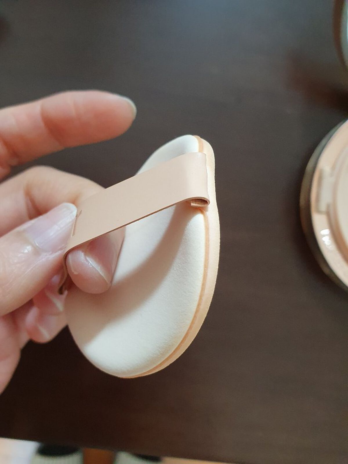 プロテーラービーグロウクッション ニュークラス 21 アイボリー/espoir/クッションファンデーションを使ったクチコミ（3枚目）