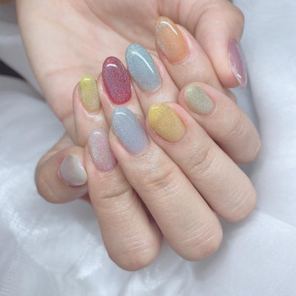 kanna on LIPS 「・・・カラフルユニコーンマグネット🦄🌈💓全部ちがうシアーカラー..」(2枚目)