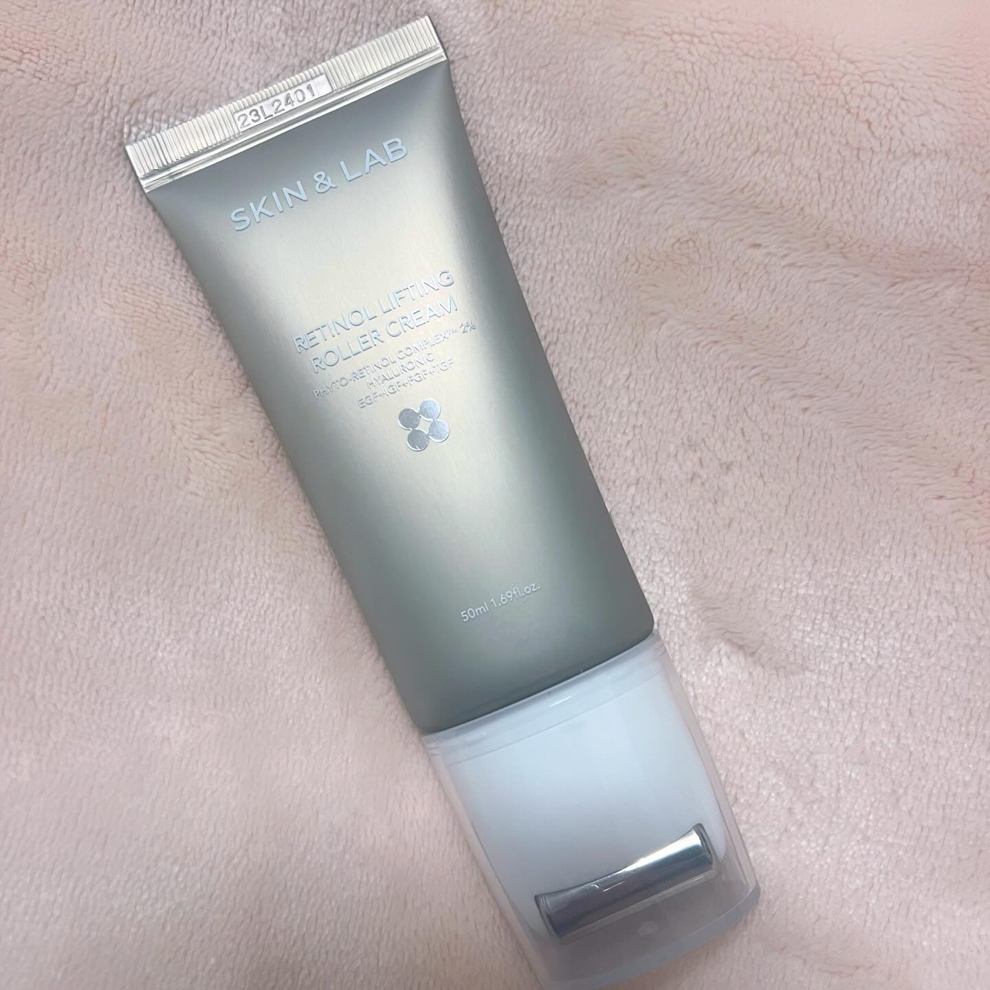SKIN&LAB レチノールリフティングローラークリームのクチコミ「🎀SKIN&LAB🎀

.*･ﾟRETINOL LIFTING ROLLER CREAM.ﾟ･.....」（2枚目）