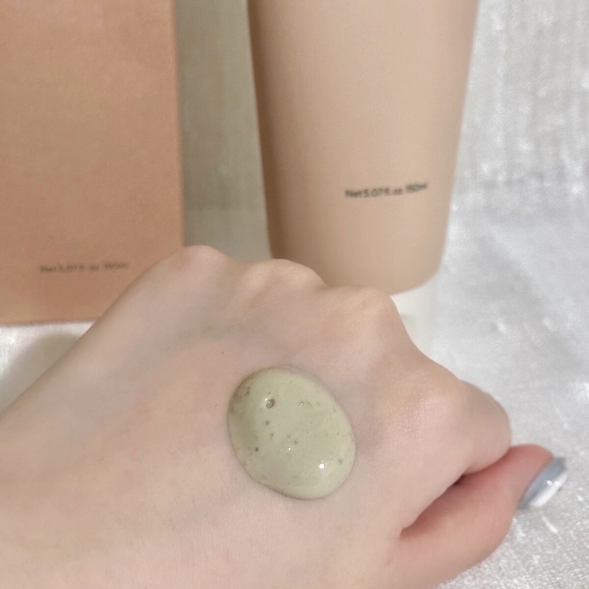 グロービタ フェイシャルスクラブ オレンジ＆ネロリ/AROMATICA/スクラブ・ゴマージュを使ったクチコミ（2枚目）