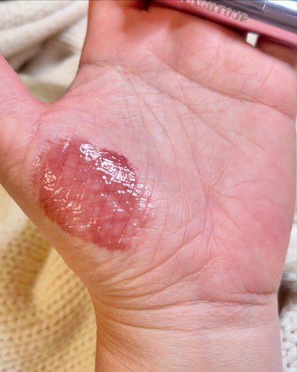 ストロビングフェイスキューブ/TWO SLASH FOUR/ハイライトを使ったクチコミ(7枚目)