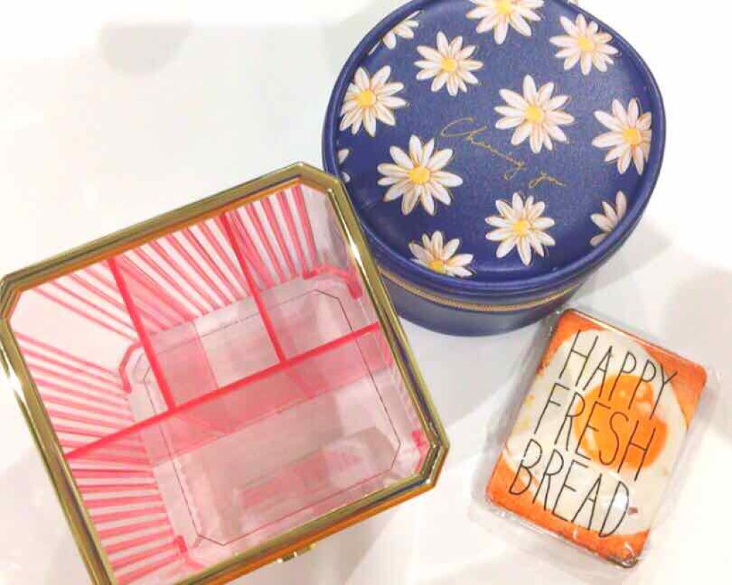 マットシフォンUVモイストベース/KiSS/化粧下地を使ったクチコミ(4枚目)