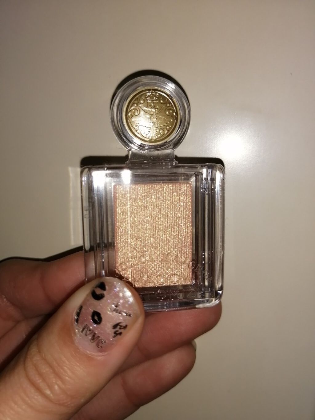 シャドーカスタマイズ/MAJOLICA MAJORCA/単色アイシャドウを使ったクチコミ（2枚目）