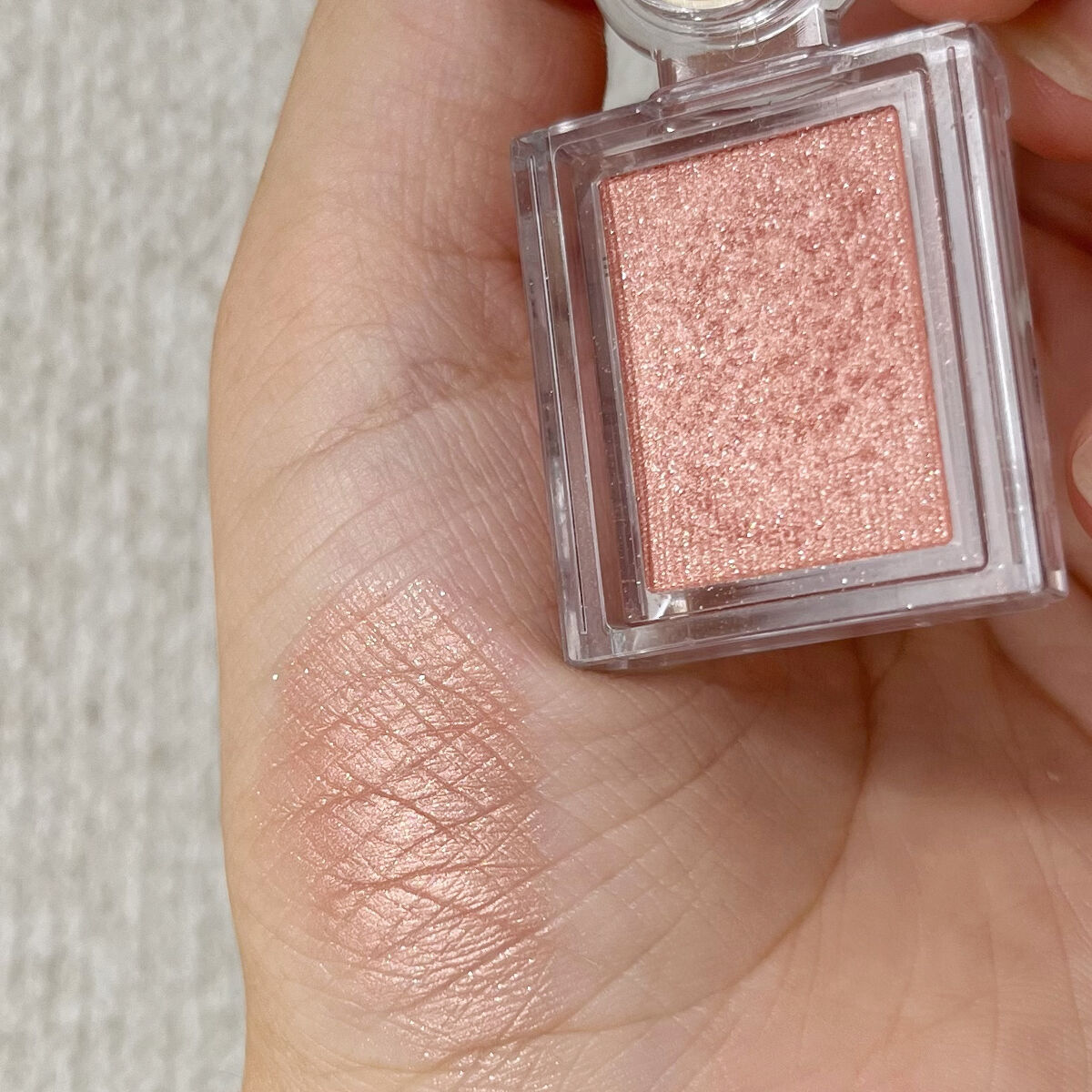 シャドーカスタマイズ/MAJOLICA MAJORCA/単色アイシャドウを使ったクチコミ（3枚目）