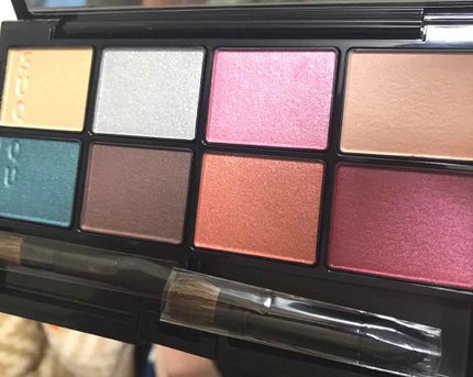 2018 クリスマス アイシャドウ コンパクト/SUQQU/アイシャドウパレットを使ったクチコミ(1枚目)