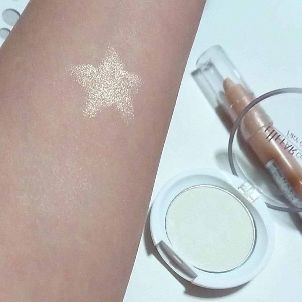 Blooming Kitty パウダーチーク/DAISO/パウダーチークを使ったクチコミ（1枚目）