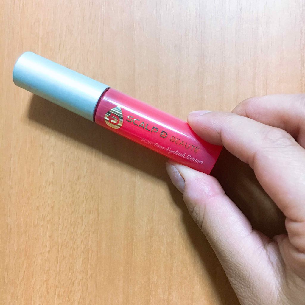 ぴか on LIPS 「まつ毛を伸ばすために、「スカルプDまつ毛美容液」を毎晩使ってま..」(2枚目)