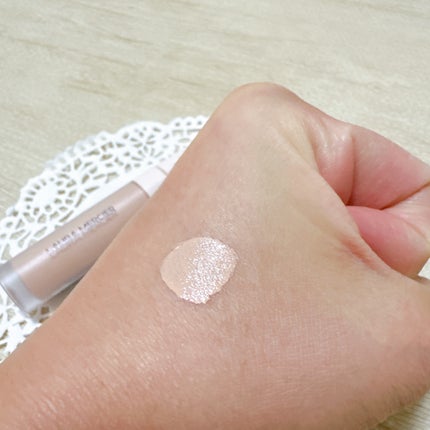 リアル フローレス ウェイトレス パーフェクティング コンシーラー/ローラ メルシエ/リキッドコンシーラーを使ったクチコミ(5枚目)