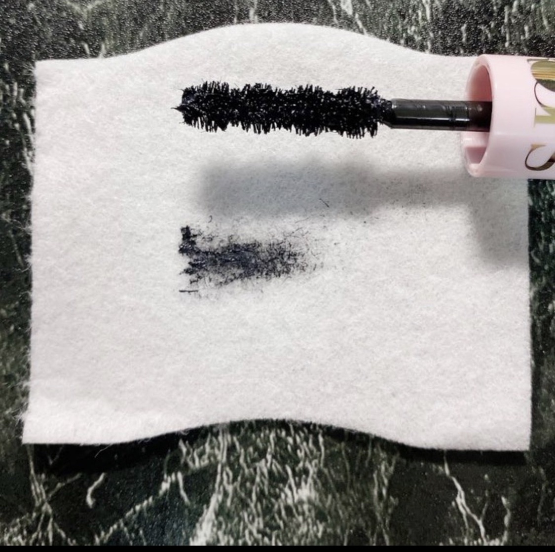 フェアリードロップス クアトロラッシュ ジェットブラック/FAIRYDROPS/マスカラを使ったクチコミ（3枚目）