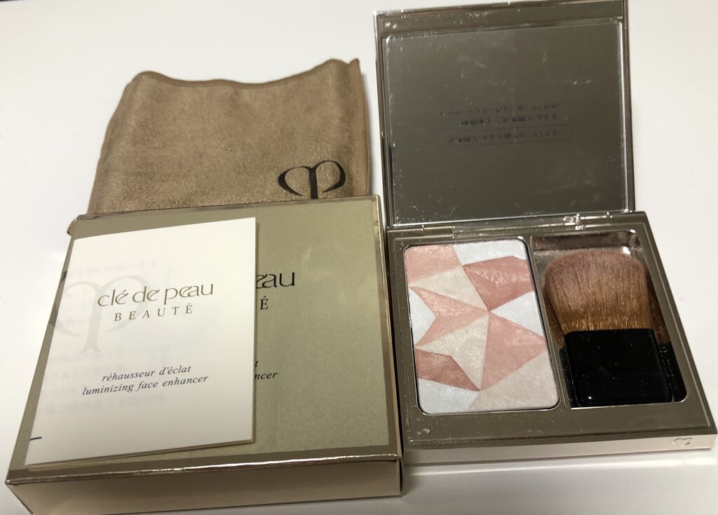 クレ・ド・ポー ボーテ レオスールデクラ 14/クレ・ド・ポー ボーテ/パウダーハイライトを使ったクチコミ（1枚目）