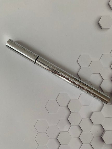 ラブ・ライナー リキッドアイライナーR3/ラブ・ライナー/リキッドアイライナーを使ったクチコミ(1枚目)