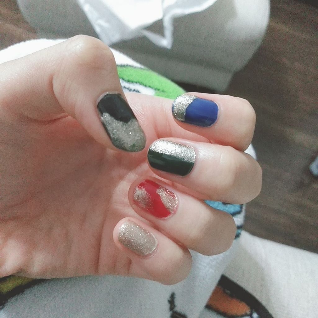 AT濃密グラマラスネイルエナメル/Art Collection/マニキュアを使ったクチコミ（1枚目）