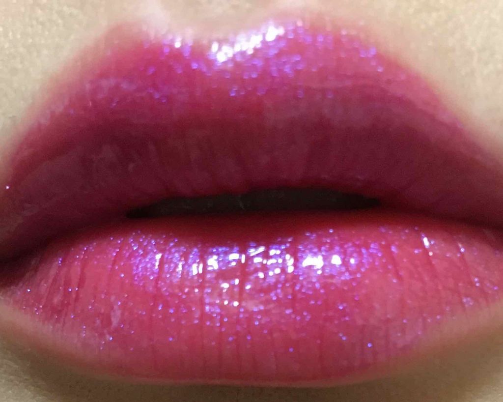 グランドイリュージョン リキッド リップカラー/M・A・C/リップグロスを使ったクチコミ（3枚目）