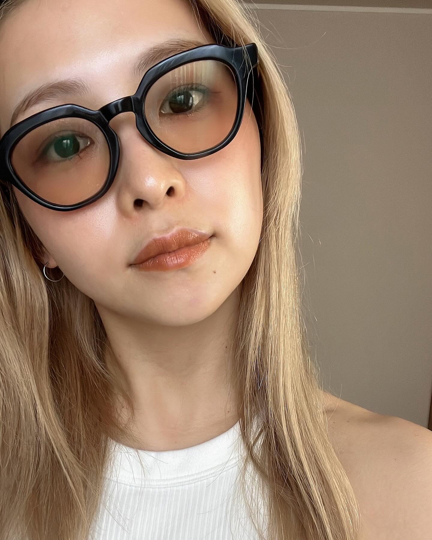 リベレイティッドマットリップス 02:マスタード/Celvoke/口紅を使ったクチコミ（2枚目）